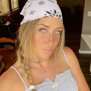 Meet your Posher, Kaylee